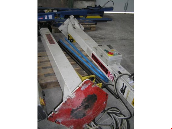 Used Werther 300 S 1 Hebebühne for Sale (Auction Premium) | NetBid Industrial Auctions